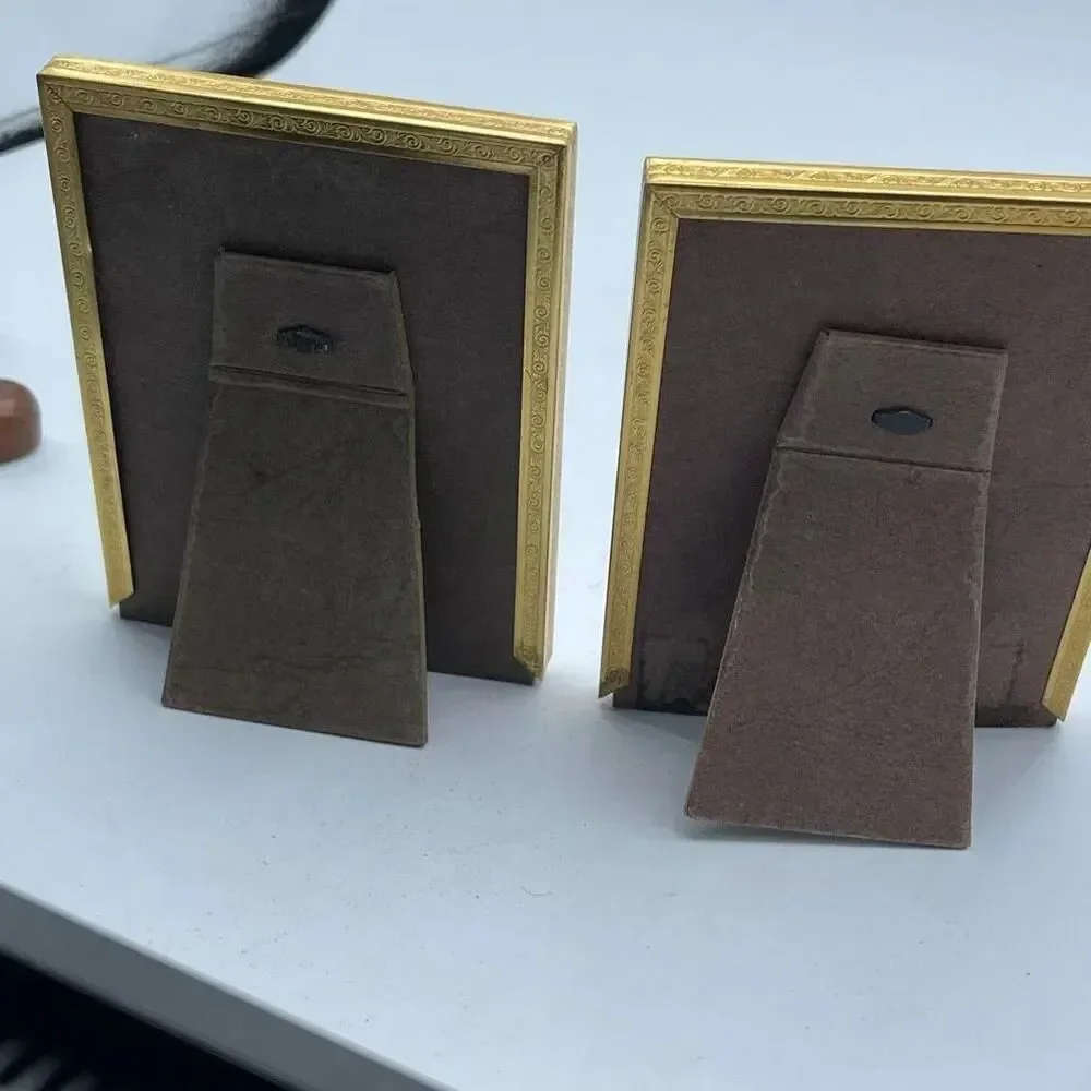 Set of 2 vintage gold colored picture frames 3 X 4”.